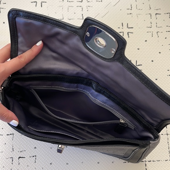 Black Coach Leather Large Wristlet - Like New - Picture 6 of 9